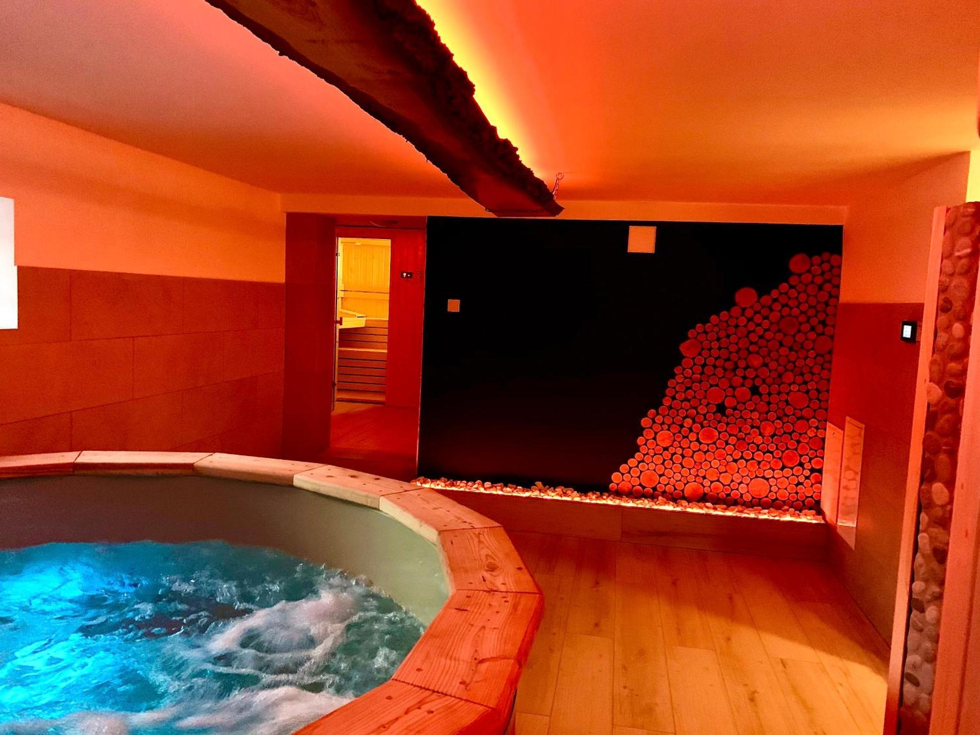 Domek Monte Black Z Jacuzzi I Sauna Finska Stronie Śląskie Εξωτερικό φωτογραφία